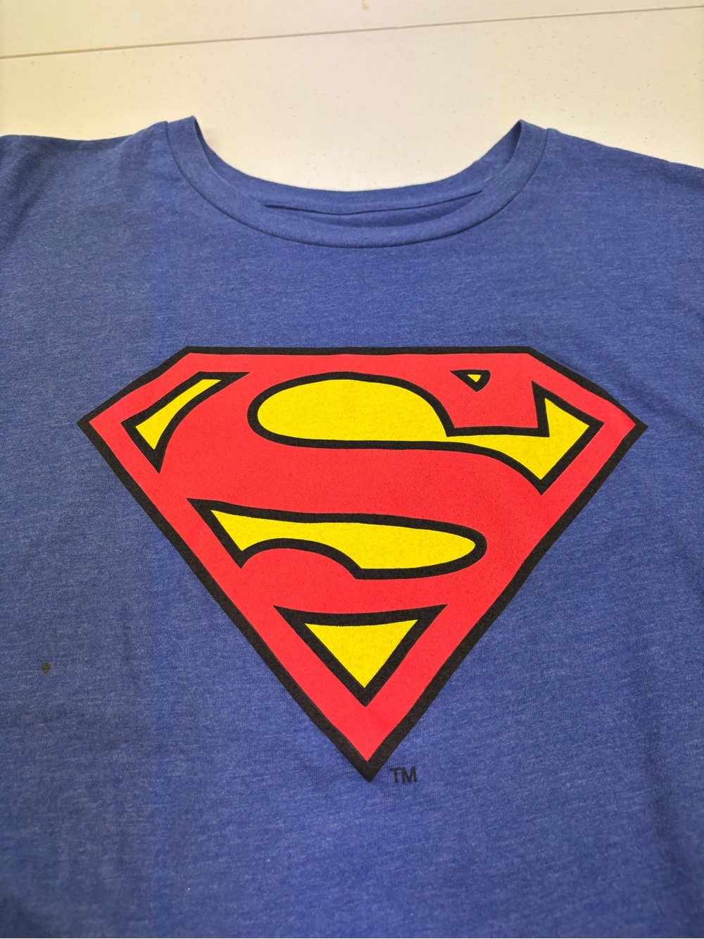 SUPERMAN T SHIRT NOVELTY  MEN XL  BLUE W / SUPERMAN LOGO COTTON & POLYESTER INDE